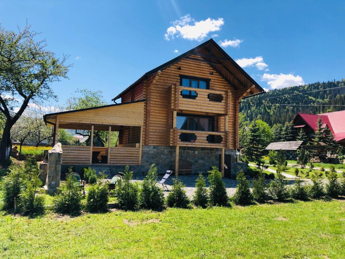Айворі Хаус Mykulytjyn Exteriör bild