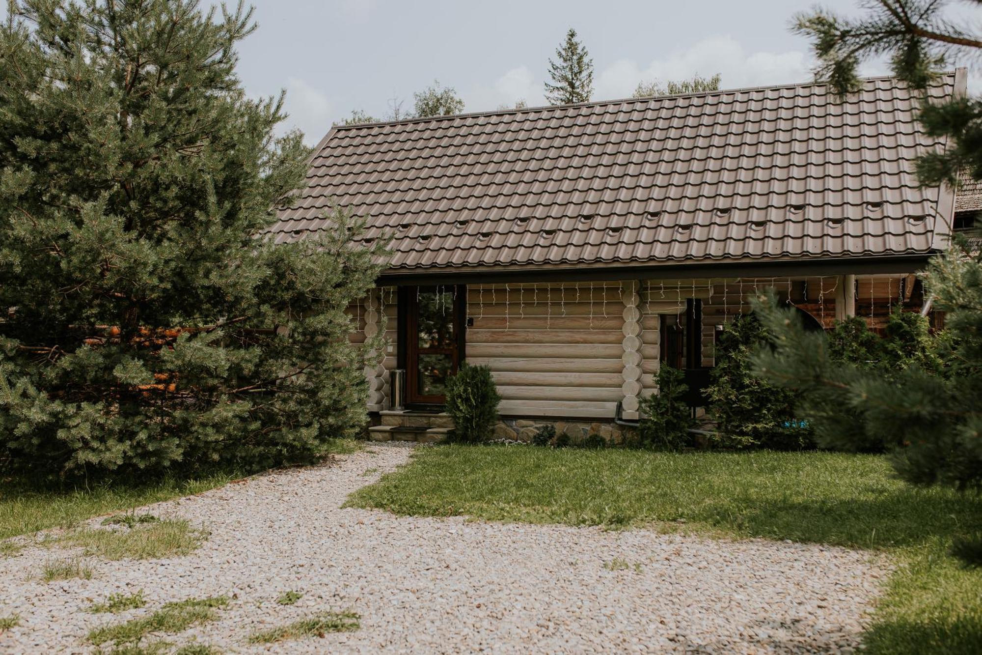 Айворі Хаус Mykulytjyn Exteriör bild