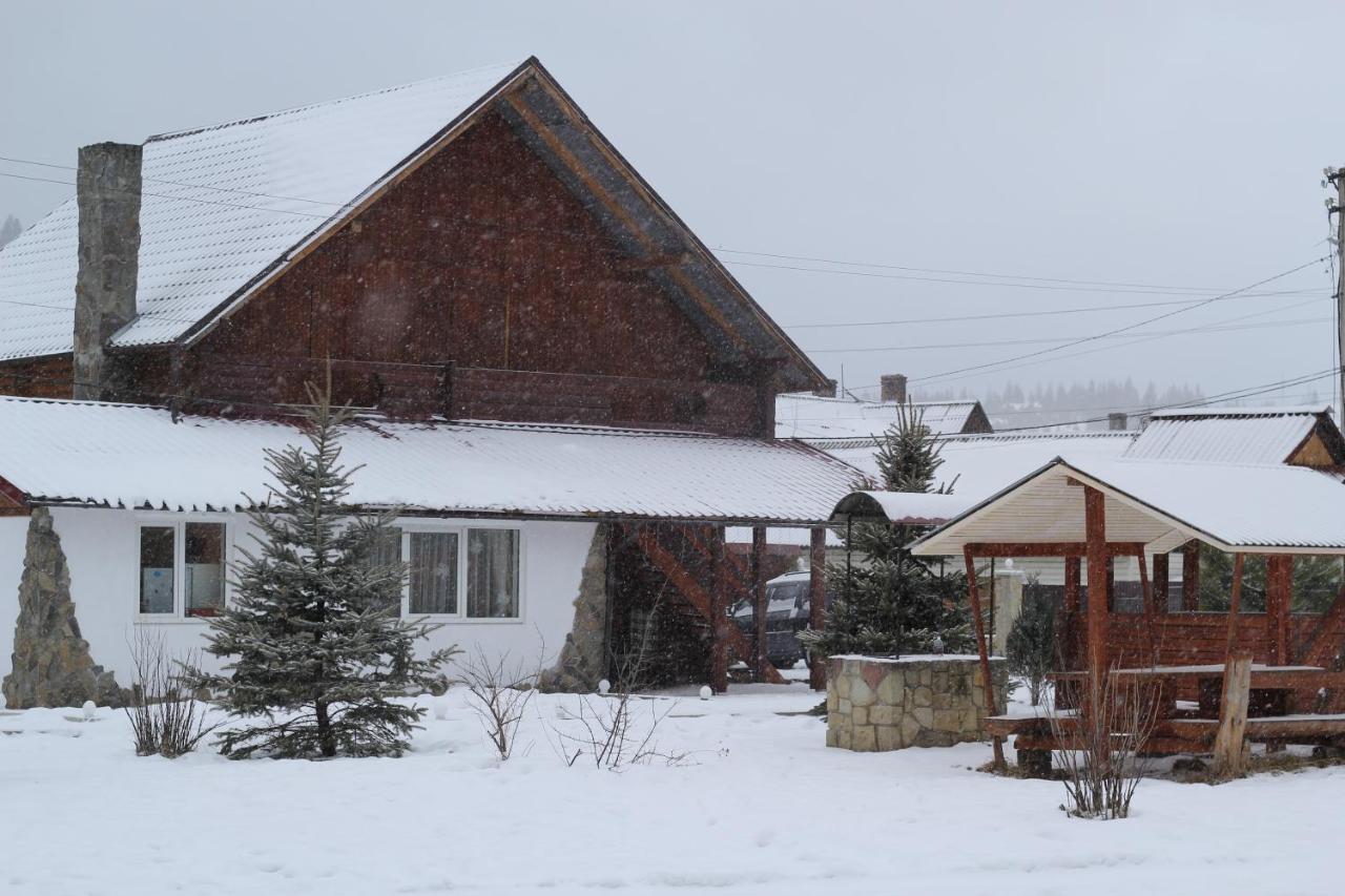 Айворі Хаус Mykulytjyn Exteriör bild